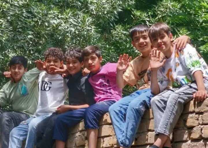 آیین «هوم بابایی»؛ رسم کهن شادی و همدلی کودکان در شب‌های رمضان کاشان