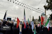 اقتدار دفاعی و وحدت ملی، دشمن را مجبور به عقب‌نشینی می‌کند