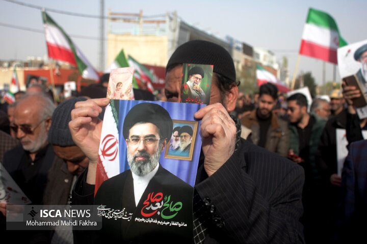 بیعت رهبری کاشان