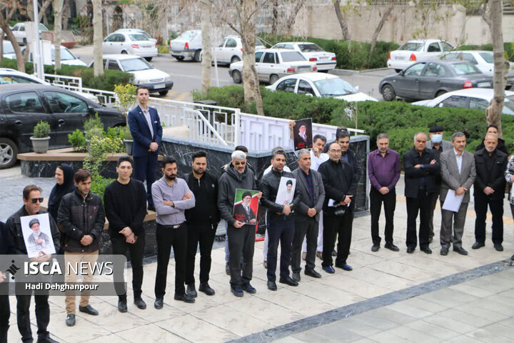 تجمع خانواده دانشگاه آزاد اسلامی واحد علوم پزشکی مشهد در محکومیت شهادت رهبر معظم انقلاب و جنایات دشمن صهیونی