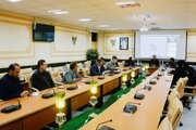 دانشگاه پای کارِ تبیین، بصیرت‌افزایی و حمایت از مردم است