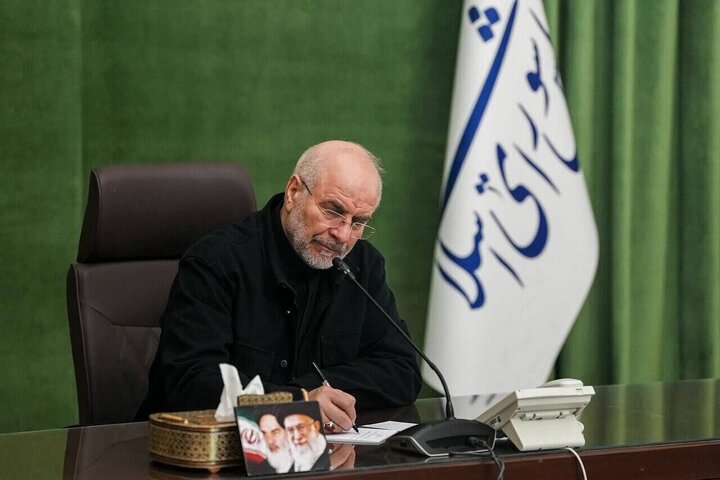 قالیباف: شهید رئیسی حل مشکلات را در عمل به آرمانهای انقلاب میدانست قالیباف: شهید رئیسی حل مشکلات را در عمل به آرمانهای انقلاب میدانست