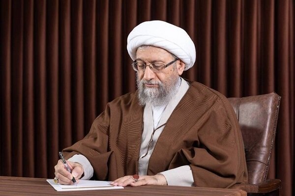 آیتالله آملی لاریجانی بمباران مناطق لبنان را محکوم کرد آیتالله آملی لاریجانی بمباران مناطق لبنان را محکوم کرد