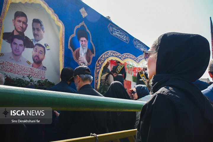 از سنتز تاریخی تا راهبرد تمدنی: هم‌پوشانی زیست جهان نسل جدید با شهدای عصر نوین
