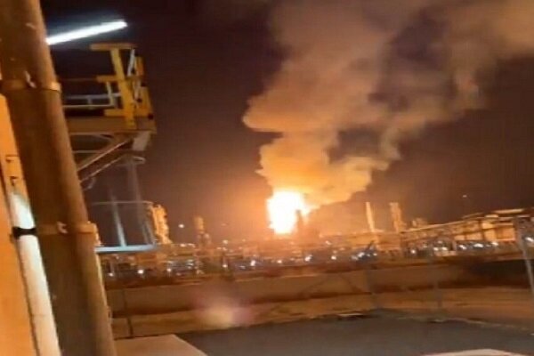 شبیخون به ریههای پایتخت؛ از باران اسیدی تا میراث سمی ده ساله در سفرههای زیرزمینی شبیخون به ریههای پایتخت؛ از باران اسیدی تا میراث سمی ده ساله در سفرههای زیرزمینی