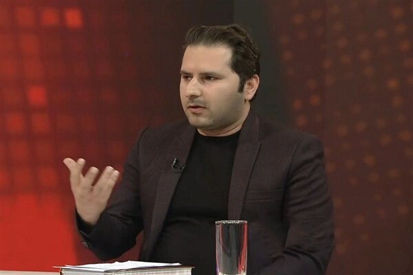 فردای اراده؛ تبیین جامعهشناختی «انسان ایرانی» در عصر پایداری فردای اراده؛ تبیین جامعهشناختی «انسان ایرانی» در عصر پایداری