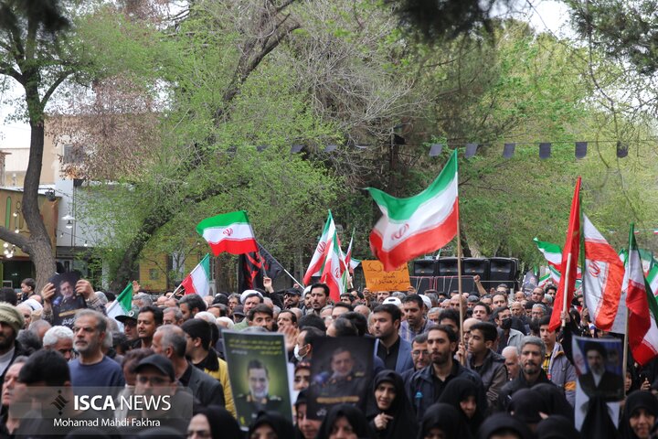 تشییع پیکر پاک سردار شهید علی‌محمد نائین