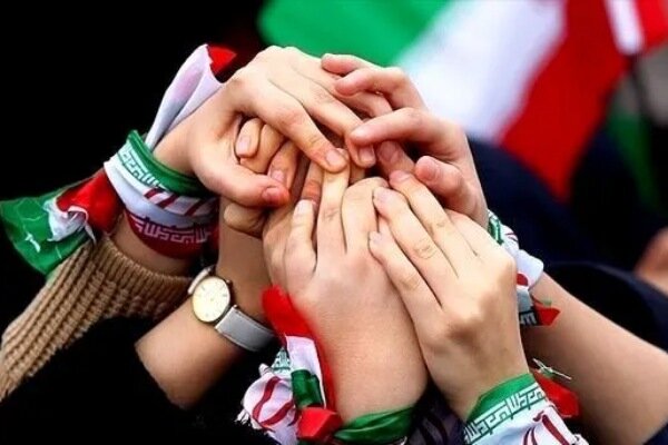 وحدت و امنیت ملی دو بال اقتصاد مقاومتی در شرایط جنگی است وحدت و امنیت ملی دو بال اقتصاد مقاومتی در شرایط جنگی است