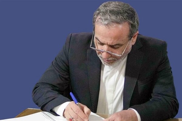 تبریک عراقچی به همتایان کشورهای اسلامی؛ عید قربان، جلوهای از ایثار و همبستگی تبریک عراقچی به همتایان کشورهای اسلامی؛ عید قربان، جلوهای از ایثار و همبستگی