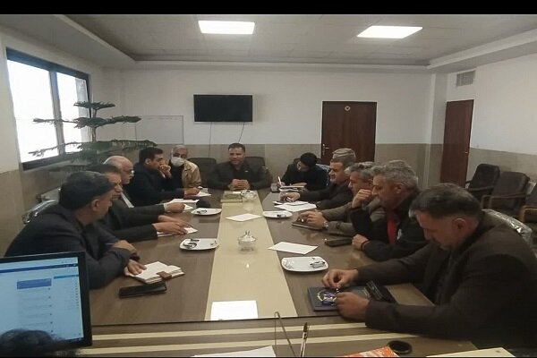 جلسه فوق‌العاده کارگروه آرد و نان شهرستان نجف‌آباد برگزار گردید