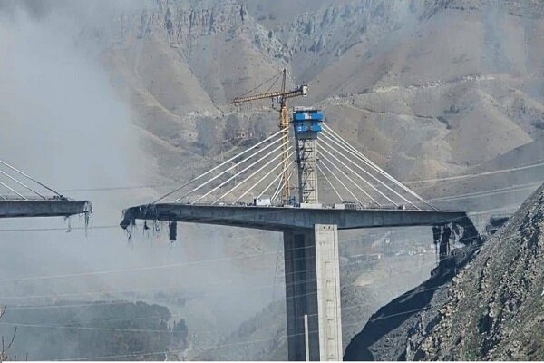 شهادت ۲ نفر در حمله آمریکایی ـ صهیونی به پل B۱ کرج