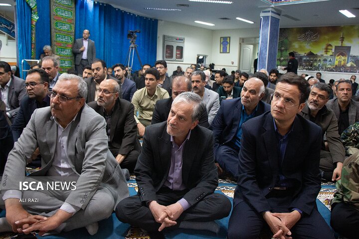 اجتماع دانشگاهیان گناباد در محکومیت حمله به مراکز علمی و تجدید بیعت با رهبر انقلاب