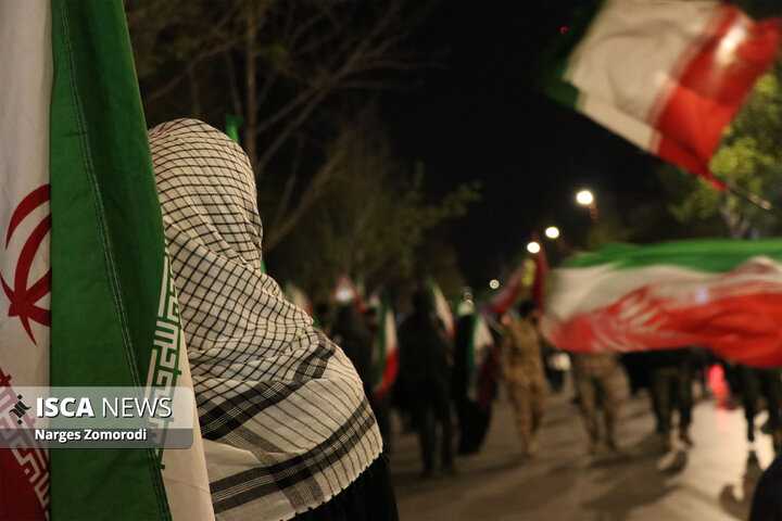 مراسم تشییع و تدفین پیکر شهید «حسین عشقی» از شهدای جنگ تحمیلی سوم در مشهد