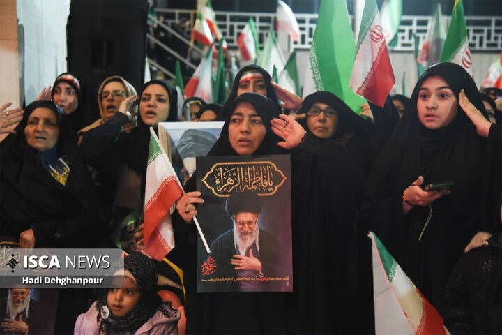 دانشگاه آزاد اسلامی مشهد سوگوار شهادت قائد امت و میزبان دسته‌های عزادار مشهد