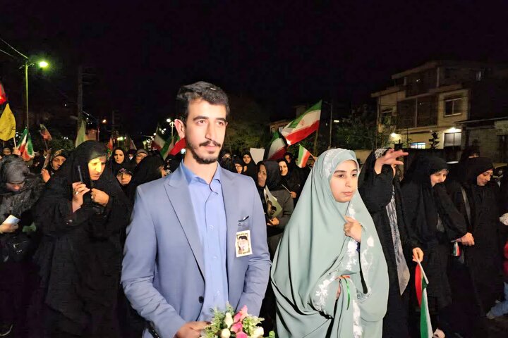 عروس و داماد رامسری، آغاز زندگی مشترک خود را در اجتماع مردمی جشن گرفتند
