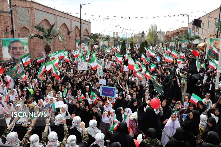 اجتماع بزرگ دختران اردبیلی
