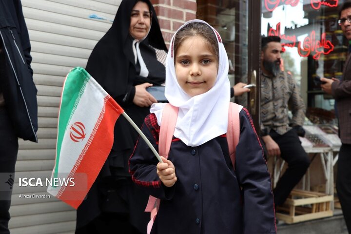 اجتماع بزرگ دختران اردبیلی
