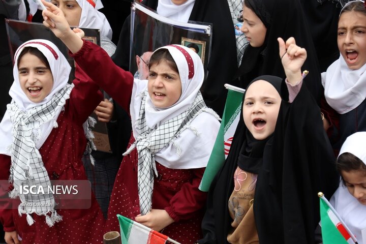 اجتماع بزرگ دختران اردبیلی