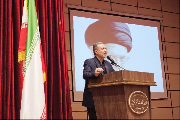 رصد بازار و فروشگاه‌های بزرگ به‌صورت روزانه انجام می‌شود