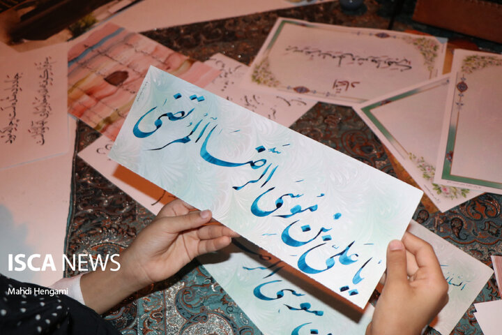 طنین بیعت در کوچه پس‌کوچه‌های طلابند