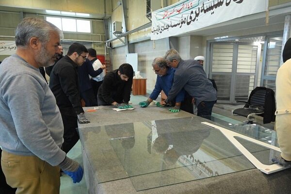 تمرکز گروههای جهادی بر شیشهبری/ ۷۰ دانشجوی جهادی امیرکبیر در تهران فعالیت میکنند تمرکز گروههای جهادی بر شیشهبری/ ۷۰ دانشجوی جهادی امیرکبیر در تهران فعالیت میکنند