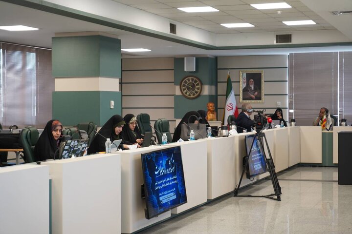 اساتید دانشگاه: عقب‌نشینی در برابر ترامپ، سایه جنگ را نزدیک‌تر می‌کند