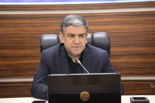 کارفرمایان اقتصادی از کارگران حمایت کنند