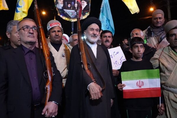 حضور نمادین دولت‌مردان با «برنو» در «قرار شبانه» حمایت از ایران اسلامی