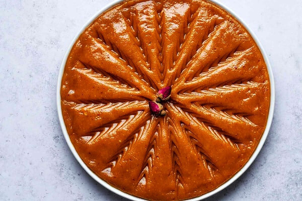 آموزش شیرینی پزی / طرز تهیه حلوا زعفرانی با شیر خشک خوشمزه و مجلسی در خانه آموزش شیرینی پزی / طرز تهیه حلوا زعفرانی با شیر خشک خوشمزه و مجلسی در خانه