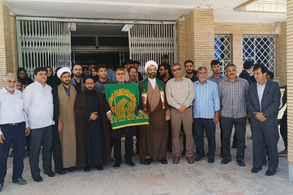 دانشگاه آزاد اسلامی گچساران میزبان پرچم متبرک آستان قدس رضوی شد