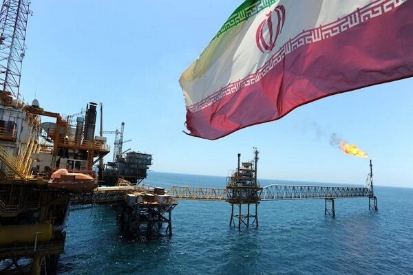 تدبیر در گلوگاه انرژی؛ آیا اشباع مخازن، دکترین اقتصادی ایران را تغییر می‌دهد؟