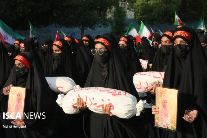 برگزاری همایش بزرگ «دختران جانفدا» در بلوار ساحلی بندرعباس