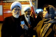 دانشجویان، نقش خود را در تجمعات شبانه ایفا می‌کنند