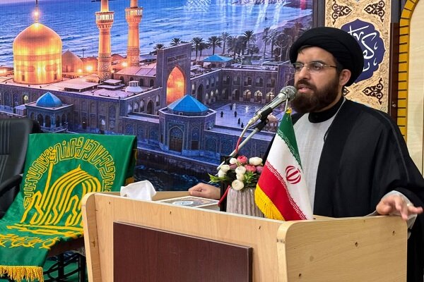 حضور خدام آستان قدس رضوی در کنار دانشگاهیان بوشهر؛ تجلی پیوند معنویت، مقاومت، دانش و صیانت از ارزش ها