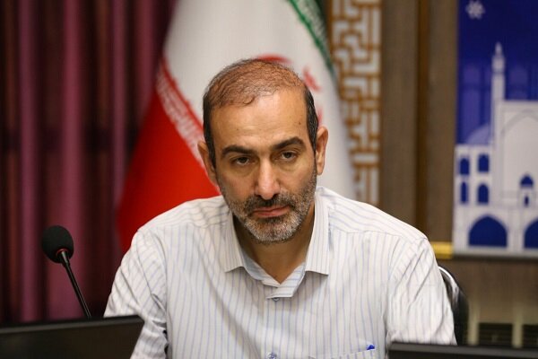 شوراها باید به عنوان قوه چهارم و پارلمان محلی کشور شناخته شوند