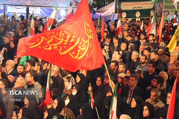 تجمع شبانه ساری