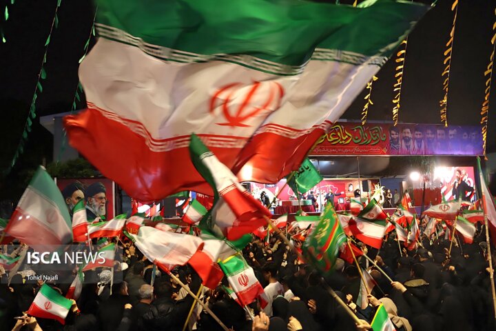 تجمع شبانه ساری