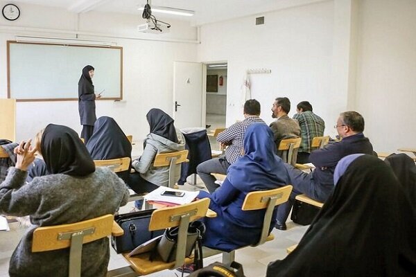 دفاع دانشجویان تحصیلات تکمیلی حضوری شد دفاع دانشجویان تحصیلات تکمیلی حضوری شد