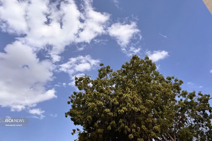 آسمان اصفهان
