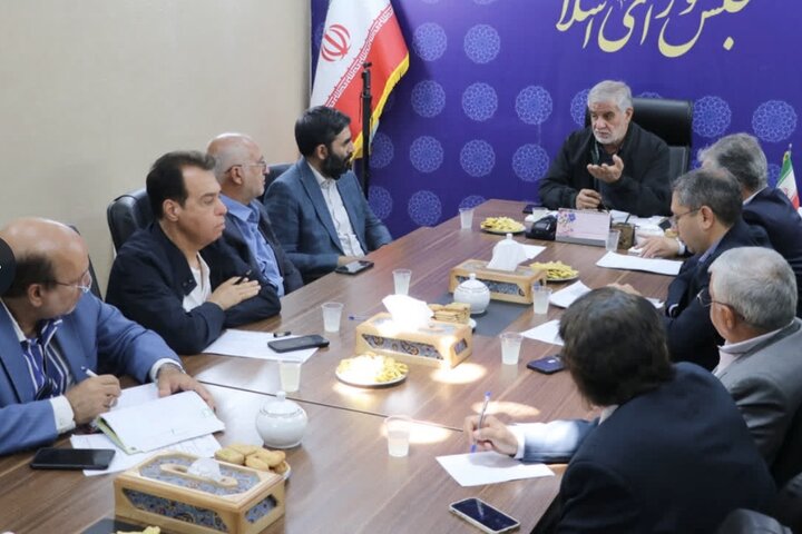 نسخه حل مشکل نهادههای دامی یزد روی میز مسئولان ملی و استانی نسخه حل مشکل نهادههای دامی یزد روی میز مسئولان ملی و استانی