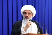 با احتکار و گران‌فروشی برخورد جدی و انقلابی شود