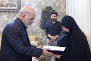 ابلاغ سلام رهبر انقلاب به خانواده سپهبد شهید موسوی
