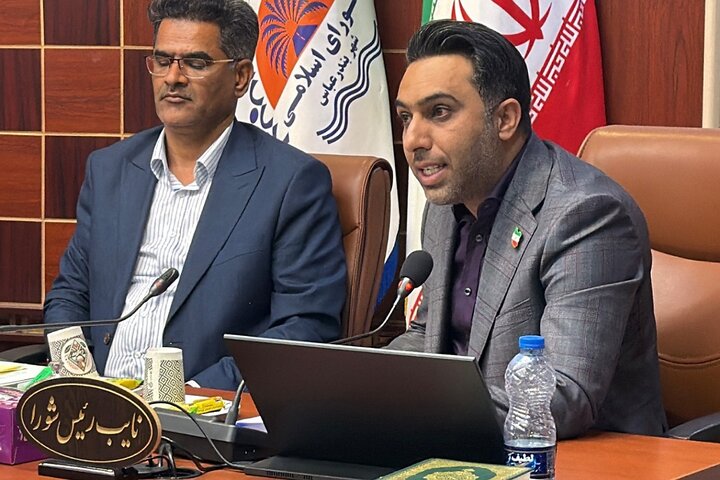 فرسودگی بندرعباس نتیجه سالها تعلل و ضعف مدیریتی است فرسودگی بندرعباس نتیجه سالها تعلل و ضعف مدیریتی است