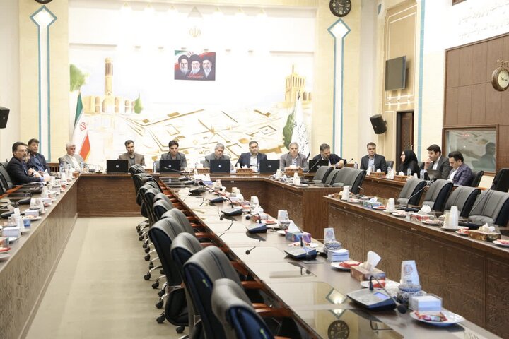 تحقق ۲۴ همت از درآمدهای عمومی استان یزد در سال ۱۴۰۴ تحقق ۲۴ همت از درآمدهای عمومی استان یزد در سال ۱۴۰۴