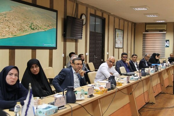 مسئولان در جامعه اسلامی نیازمند خیرخواهی و حمایت متقابل هستند