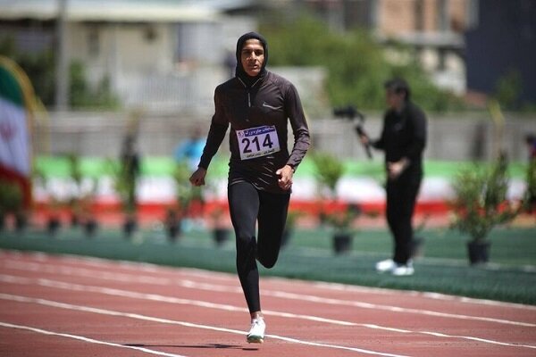 رکورد دوی ۴۰۰ متر زنان ایران پس از ۱۴ سال توسط زارعی شکست
