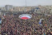 حماسه خیابان؛ بازآفرینی معنا، هویت و همبستگی اجتماعی در بستر بحران