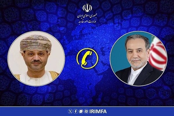 عراقچی با وزیرخارجه عمان گفتگو کرد عراقچی با وزیرخارجه عمان گفتگو کرد