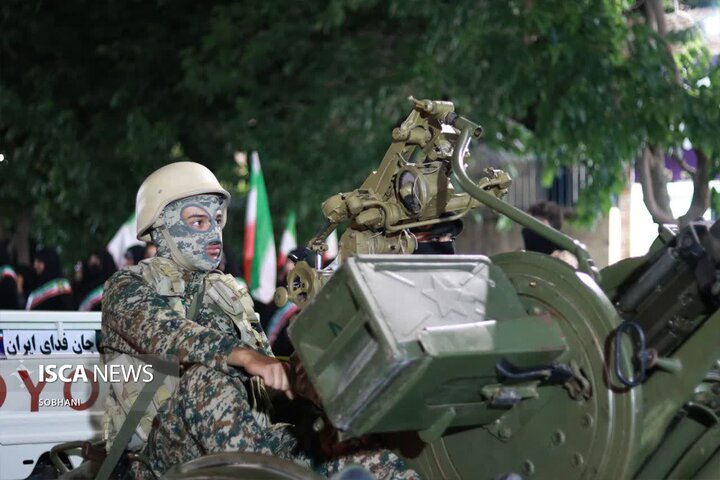 نمایش بزرگ و میدانی اقتدار بسیج مردمی گناباد