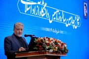 دانشگاه آزاد اسلامی می‌تواند مرکز فرماندهی علمی کشوری باشد